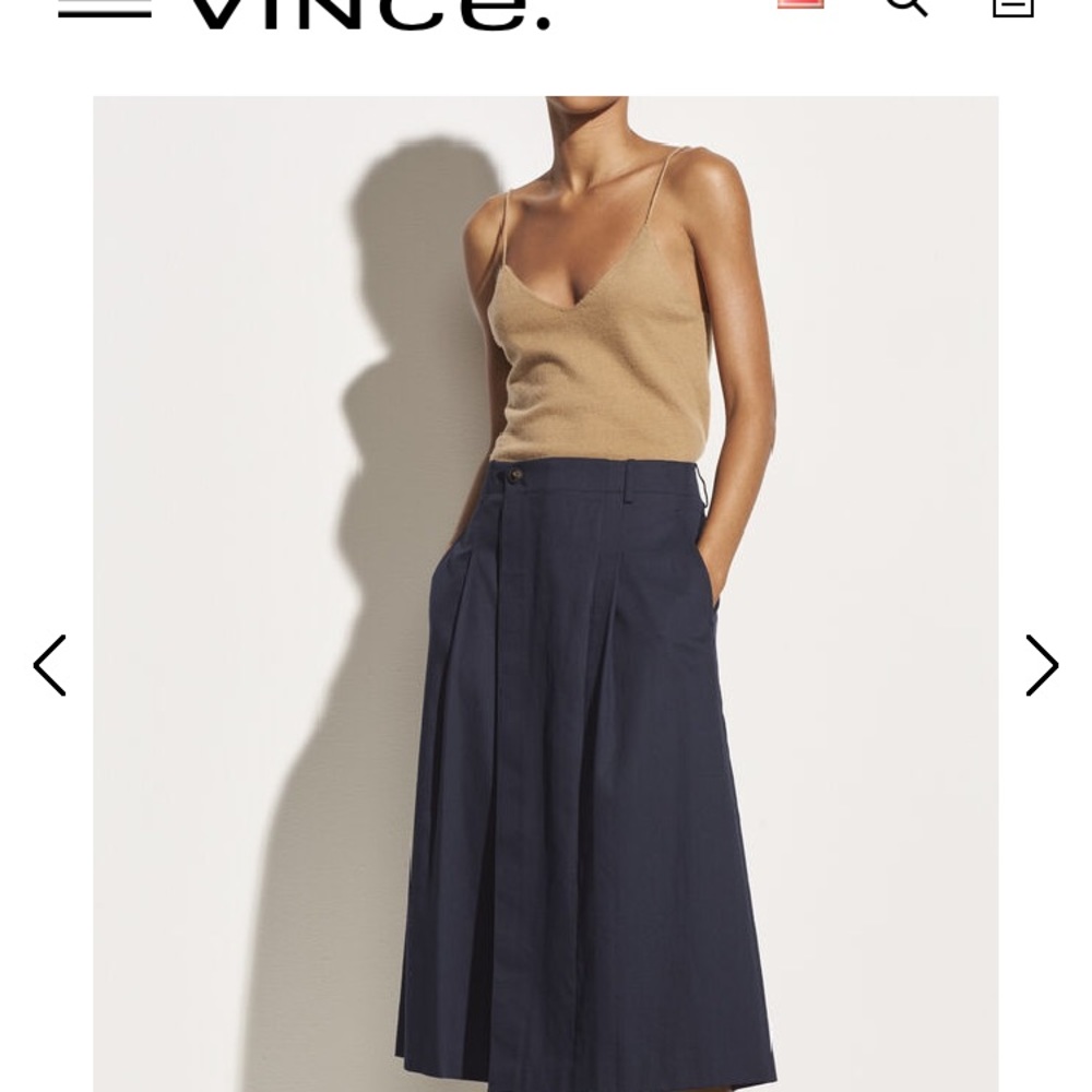 Vince/Dark Blue ,Wide leg cropped pants with a front flap